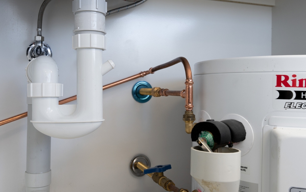 Why is my hot water cloudy - TM Plumbing and Drainage